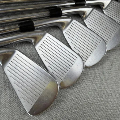 Titleist 716CB Forged Irons - Stiff Flex S300 / 4-PW