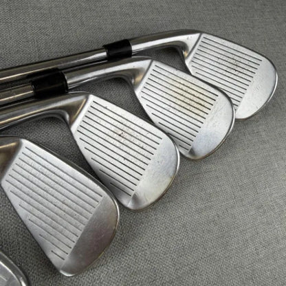Titleist 716CB Forged Irons - Stiff Flex S300 / 4-PW