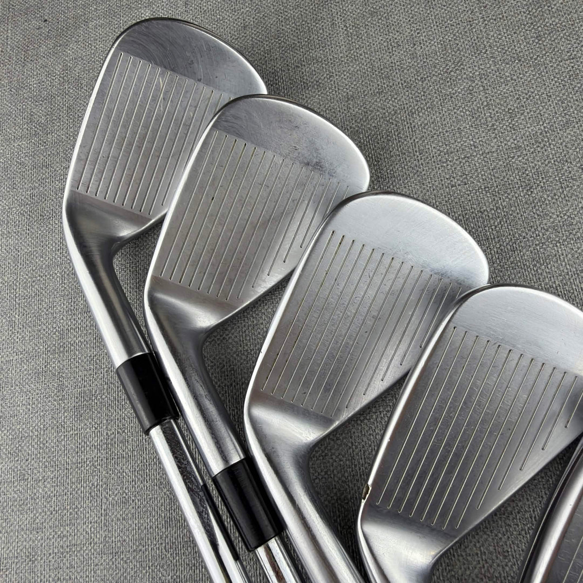 Taylormade  P790 2019 Irons - Regular  Flex / 4-PW