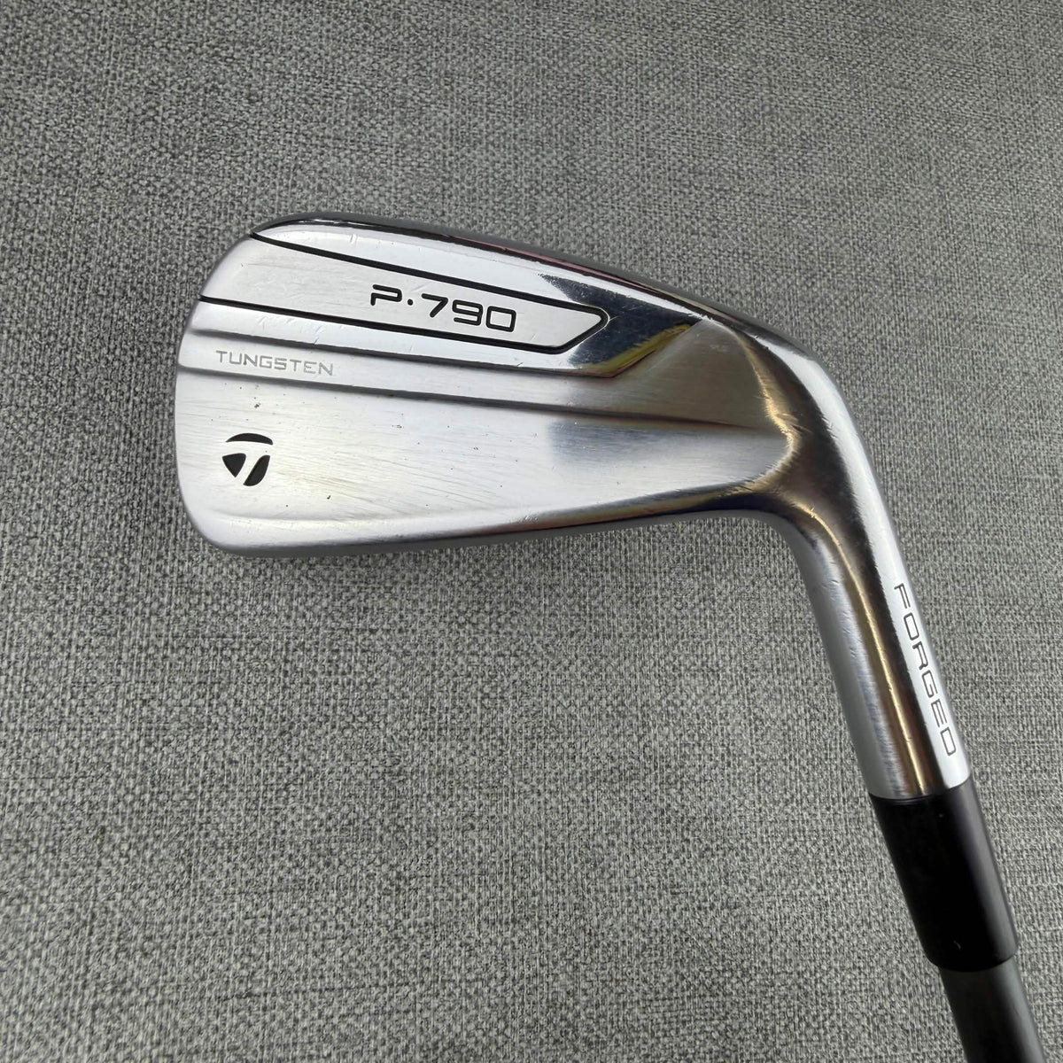 Taylormade P.790 Hybrid - Stiff Flex / 2 Degree