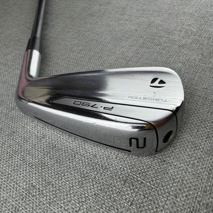 Taylormade P.790 Hybrid - Stiff Flex / 2 Degree