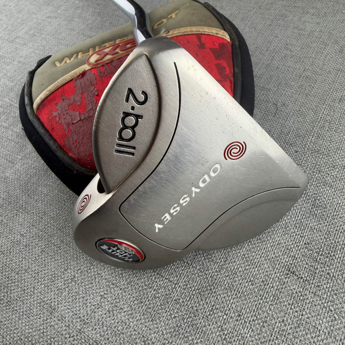 Odyssey White Hot 2-Ball Putter - 35 Inches / Golf Pride Tour SNSR Grip