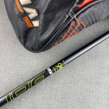 Taylormade M5 *DENT* Driver - Regular Flex 56g / 10.5 Degree