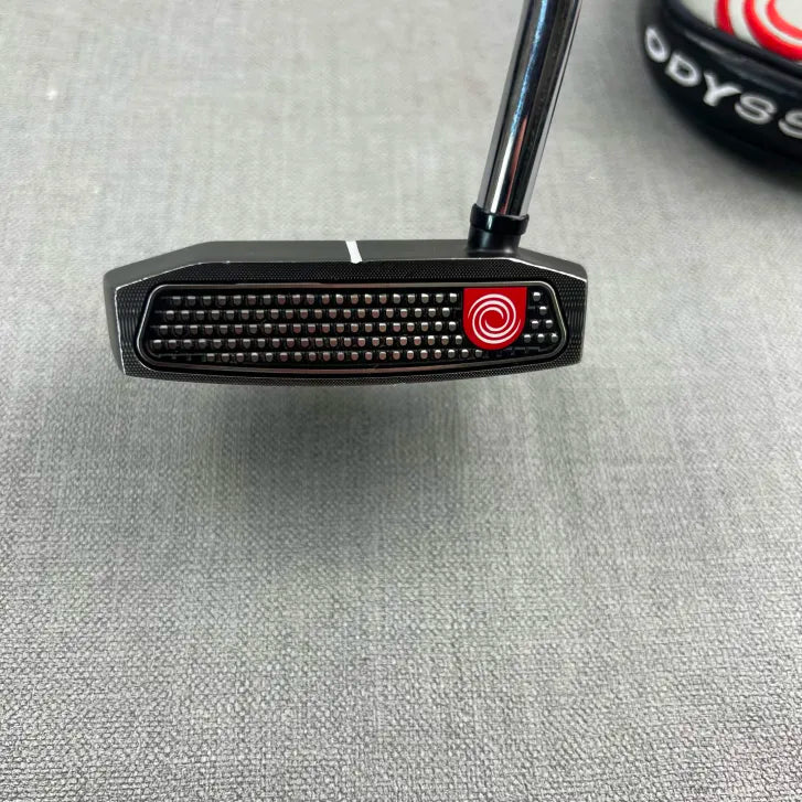 Odyssey O Works 7 Fang Putter - 34.5 Inches / SuperStroke Grip