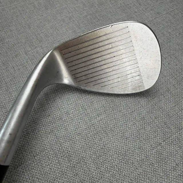 Cleveland 588RTX Sand Wedge - Wedge Flex / 56 Degree