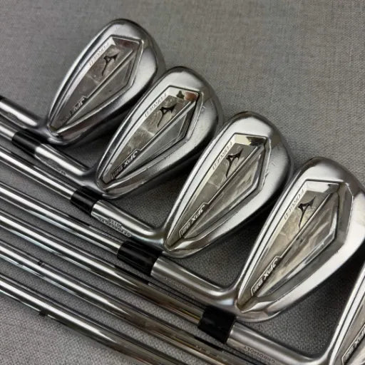 Mizuno JPX921 Forged Irons - X Flex / 4-PW