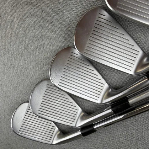 Mizuno JPX921 Forged Irons - X Flex / 4-PW