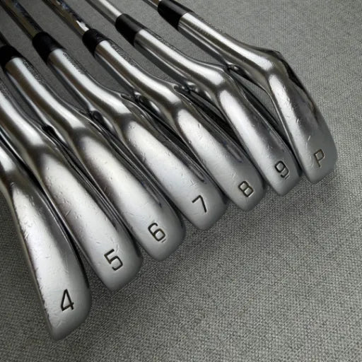 Mizuno JPX921 Forged Irons - X Flex / 4-PW