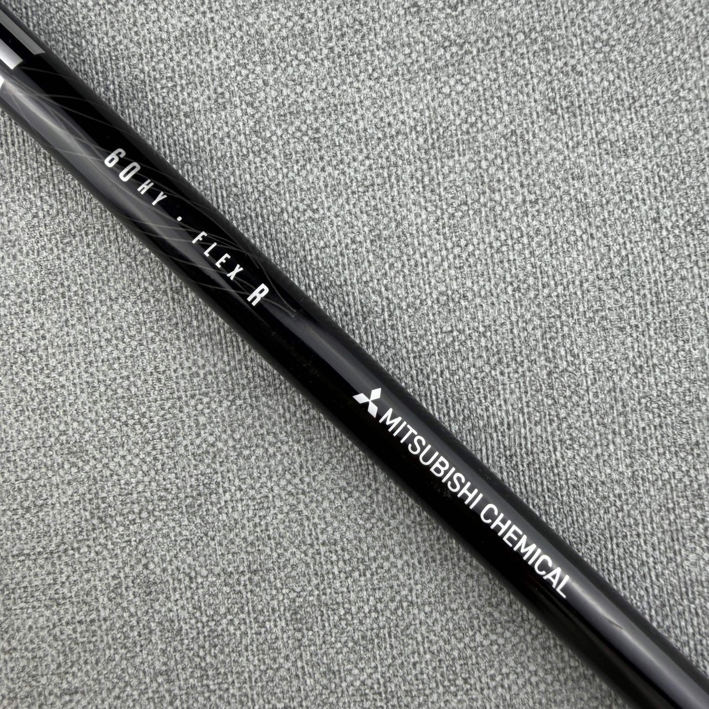 Mitsubishi Kuro Kage Black - 60g Regular / Hybrid / Titleist