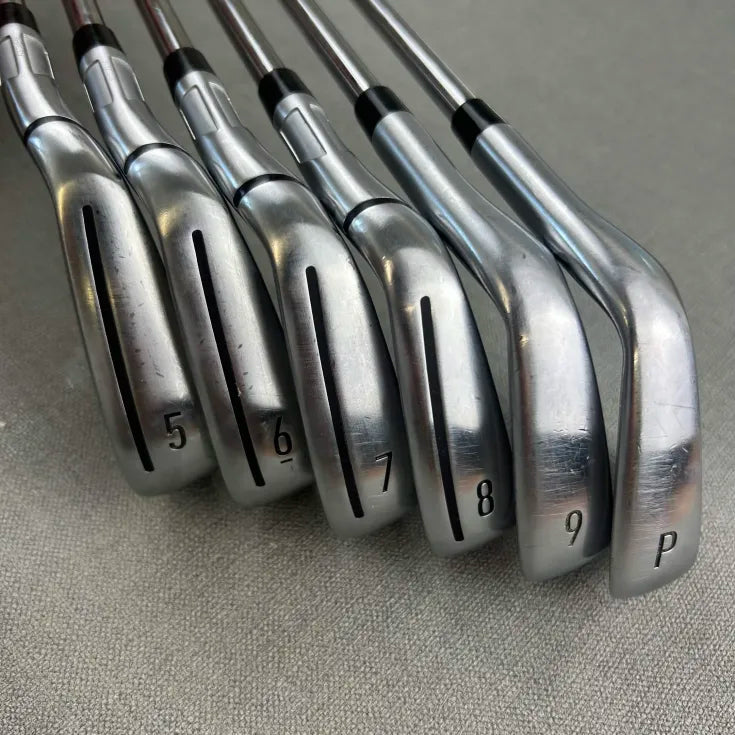 Taylormade Qi Iron Set - Stiff Flex / 5-PW