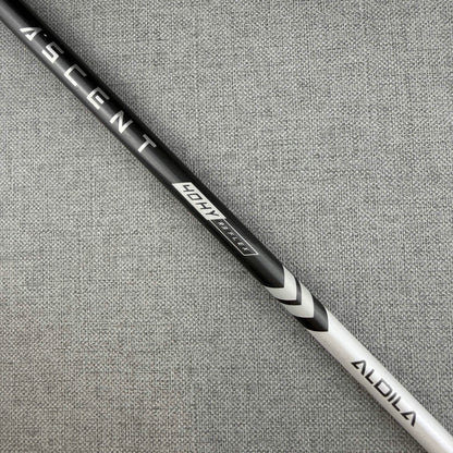 Aldila Ascent  - 40g Senior / Hybrid / Titleist