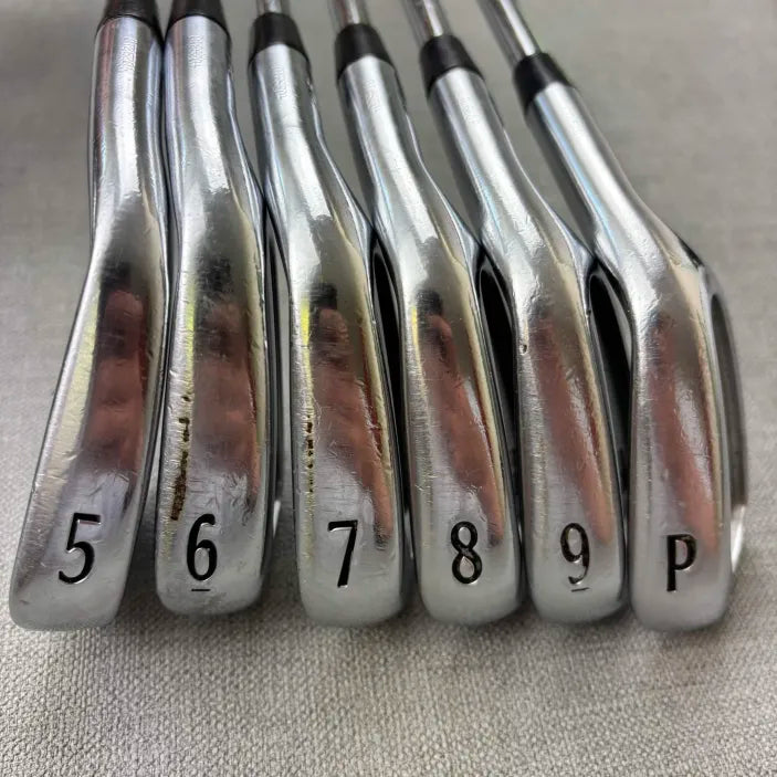 Titleist 716CB Forged Irons - Stiff Flex S300 / 5-PW