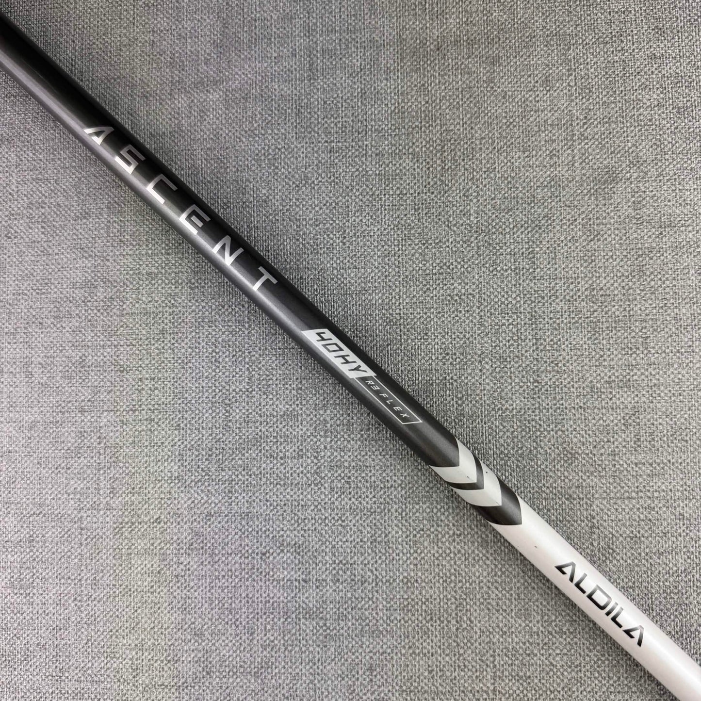Aldila Ascent  - 50g Senior / Hybrid Shaft / Titleist
