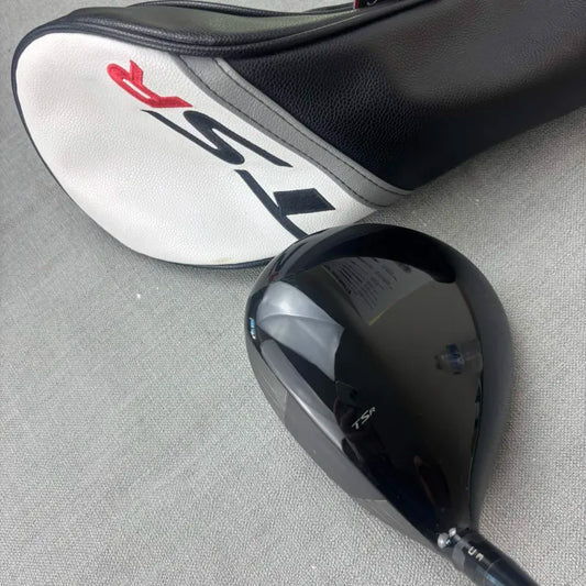 Titleist TSR3 Driver - X Flex HZRDUS / 9 Degree