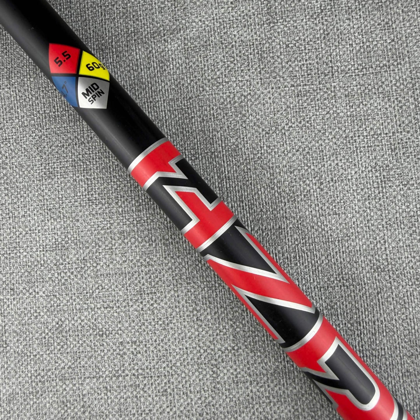 Project X Hzrdus 5.5 - 60g Regular / Hybrid Shaft / Titleist