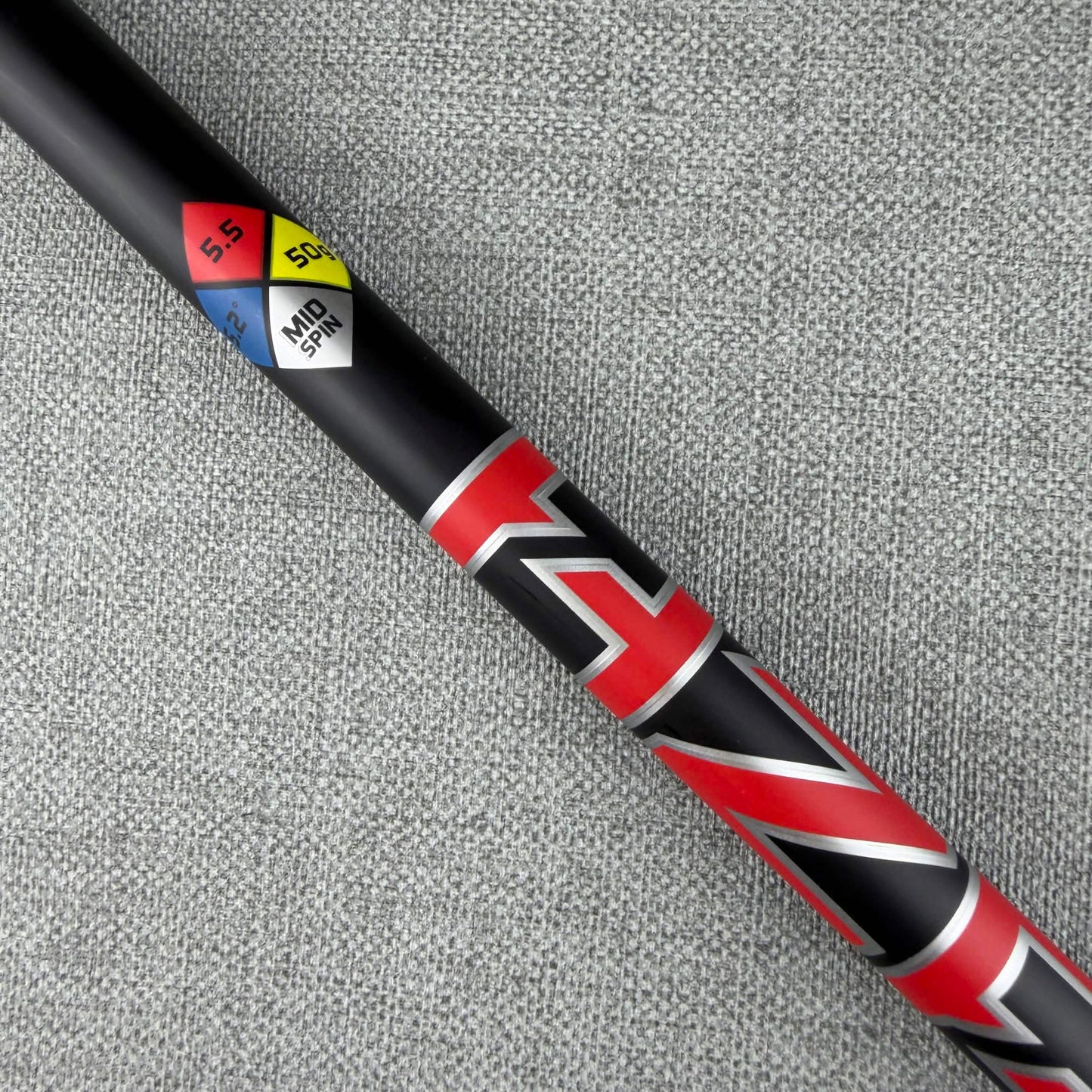 Project X HZRDUS 5.5 - 50g Regular / Fairway Shaft / Titleist