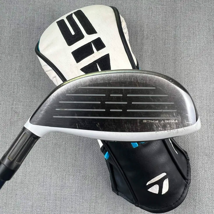 Taylormade Sim2 Max Fairway 3 Wood - Ventus Blue Regular Flex / 15 Degree