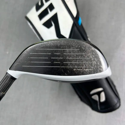 Taylormade Sim2 Max Fairway 3 Wood - Ventus Blue Stiff Flex / 15 Degree