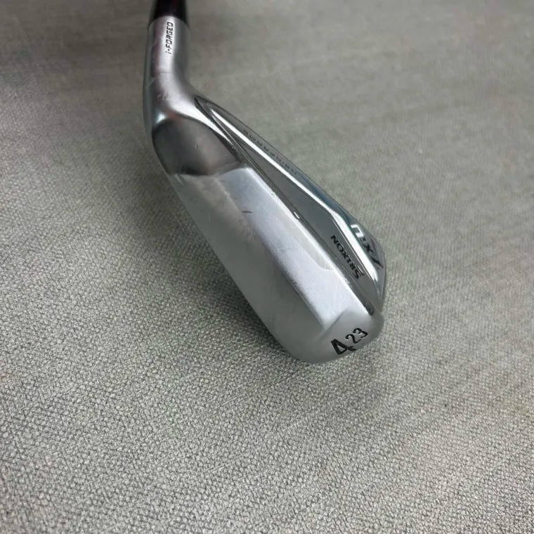 Srixon ZXiU Utility 4 Iron - Regular Flex / 23 Degree
