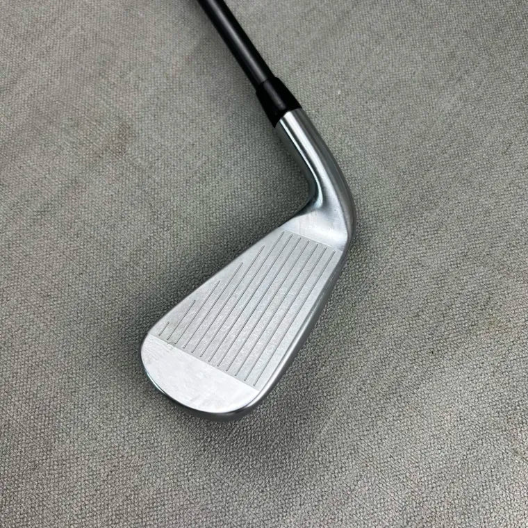 Titleist U510 Utility 4 Iron - Regular Flex HZRDUS / 22 Degree