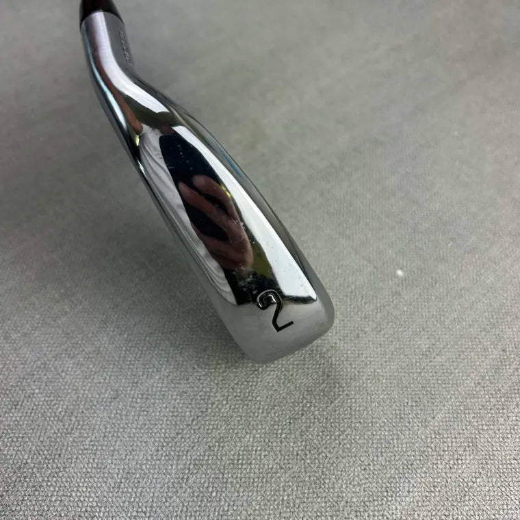 Titleist U505 Utility 2 Iron - Stiff Flex 6.0 / 18 Degree