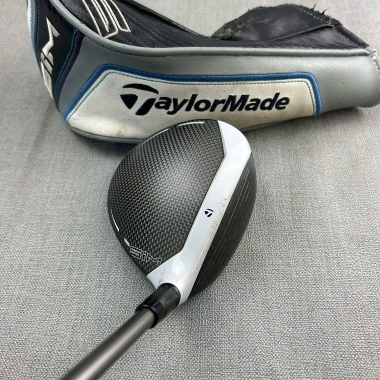 Taylormade SIM Max D Fairway 3 Wood - Regular Flex / 19 Degree