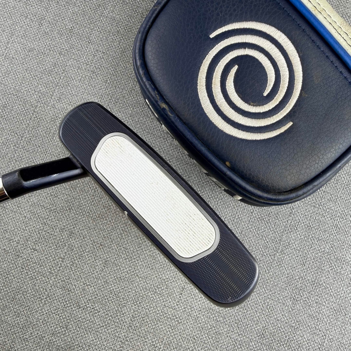 Odyssey Ai-ONE Rossie Putter - 35 Inches / Odyssey Grip
