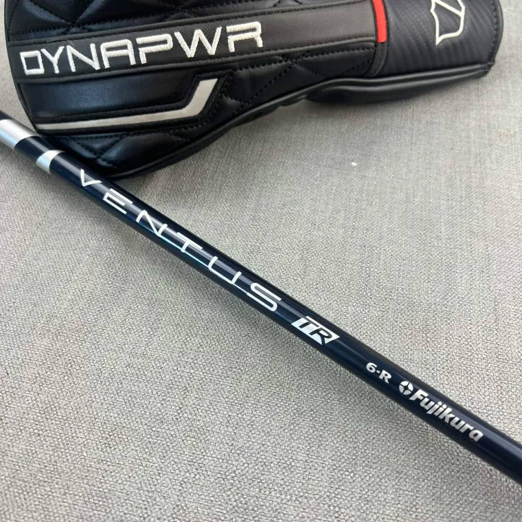 Wilson DYNAPWR Carbon Fairway 3W - Regular Flex / 15 Degree