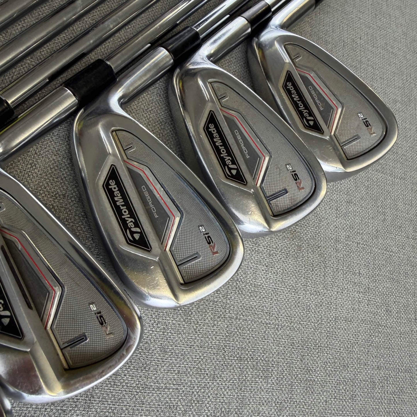 Taylormade  RSi 2 Irons - Stiff Flex / 3-PW
