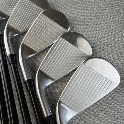 Titliest T300 Irons - Regular Flex / 5-PW