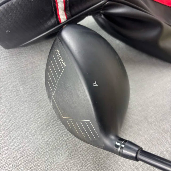 Wilson DNYAPWR Driver - Stiff Flex / 9 Degree