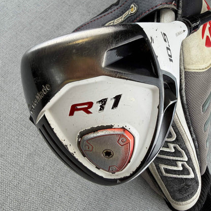Taylormade R11  Driver - Regular Flex 60g / 10.5 Degree
