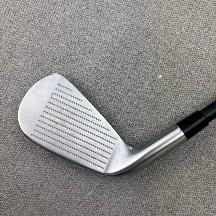 Titleist T200 Utility 3 Iron - Tour AD IZ X Flex / 20 Degree