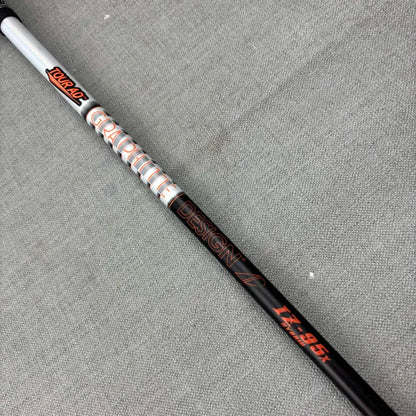 Titleist T200 Utility 3 Iron - Tour AD IZ X Flex / 20 Degree