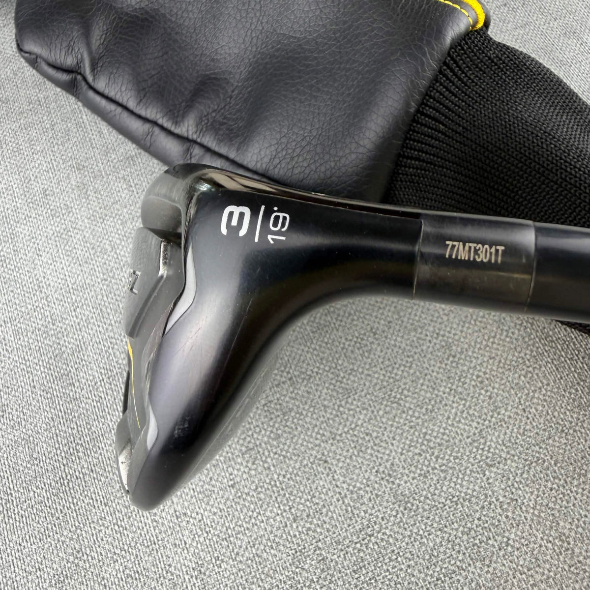 Taylormade RBZ Hybrid - Regular Flex / 19 Degree