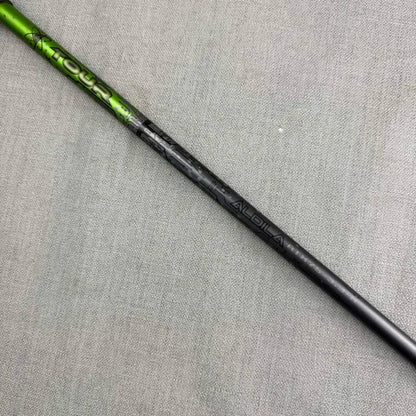 Titleist 917F2 Fairway 2 Wood - X Flex / 13.5 Degree