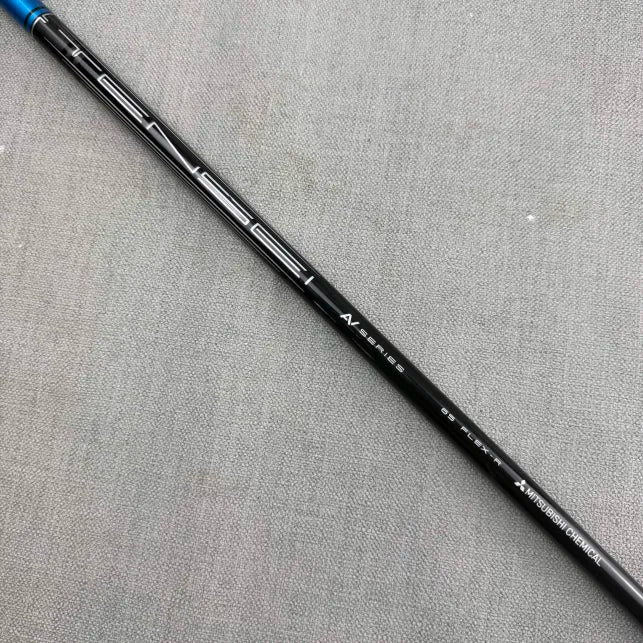 Titleist TSR2 Fairway 3W - Regular Flex / 15 Degree