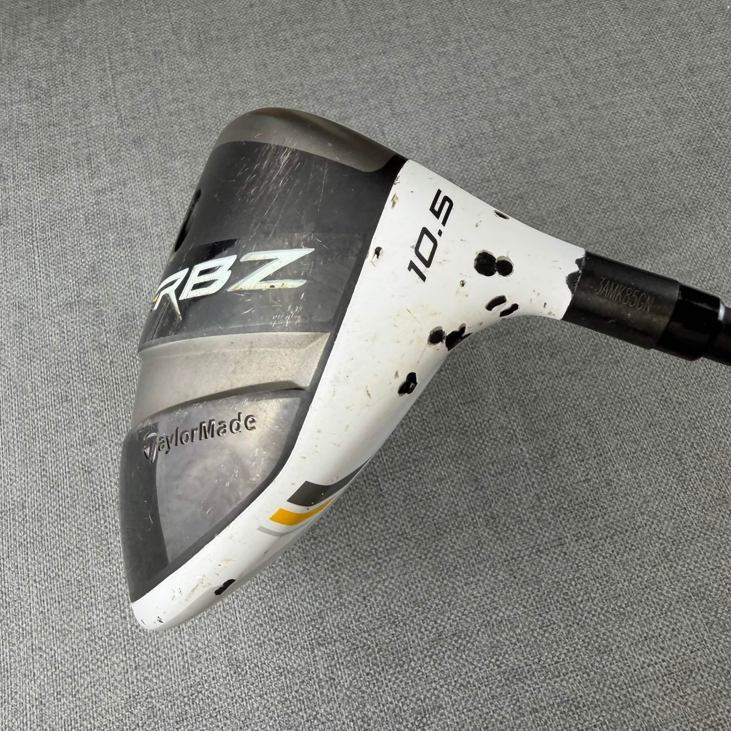 Taylormade RBZ Driver - Regular Flex 50g / 10.5 Degree