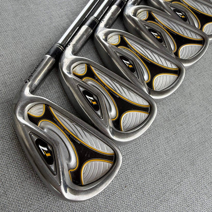 Taylormade  R7 Irons - Stiff Flex / 4-9