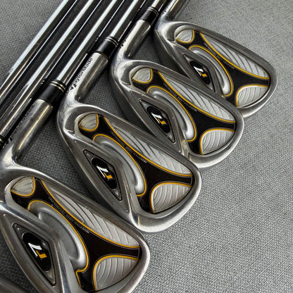 Taylormade  R7 Irons - Stiff Flex / 4-9