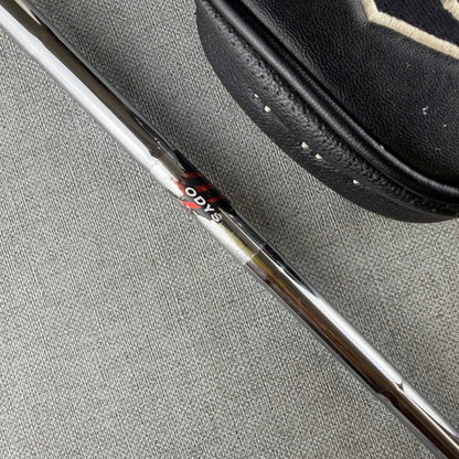 Odyssey White Hot Pro Putter - 33 Inches / Pistol 1.0 Grip