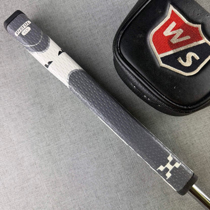 Odyssey White Hot Pro Putter - 33 Inches / Pistol 1.0 Grip