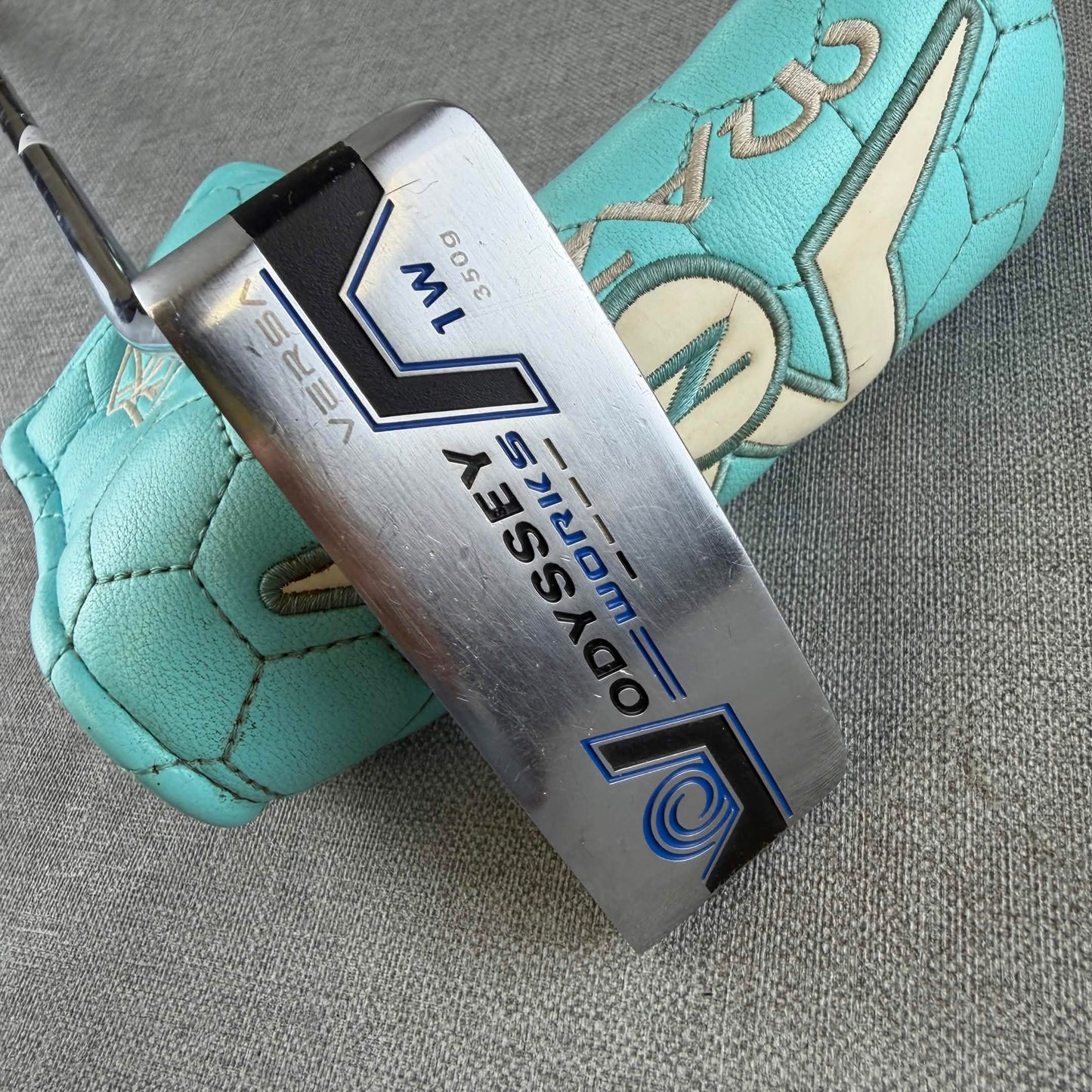 Odyssey Versa 1W Putter - 33 Inches / P2 Classic Grip