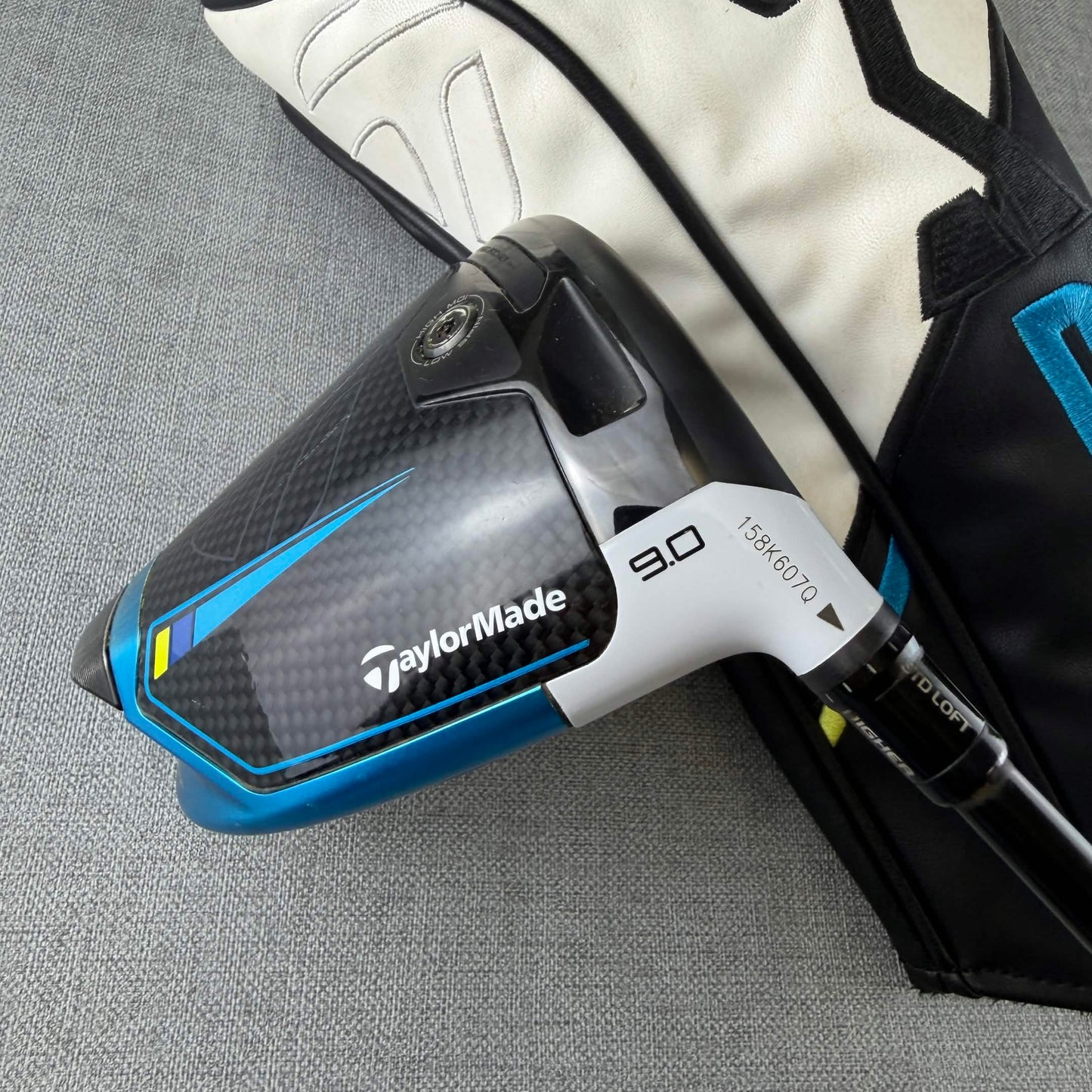 Taylormade SIM2 Driver - Extra Stiff Flex 60g / 9 Degree