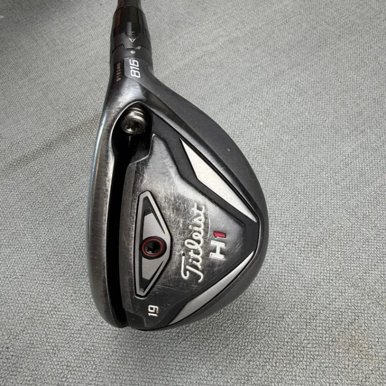 Titleist 816 H1 Hybrid - Stiff Flex / 19 Degree