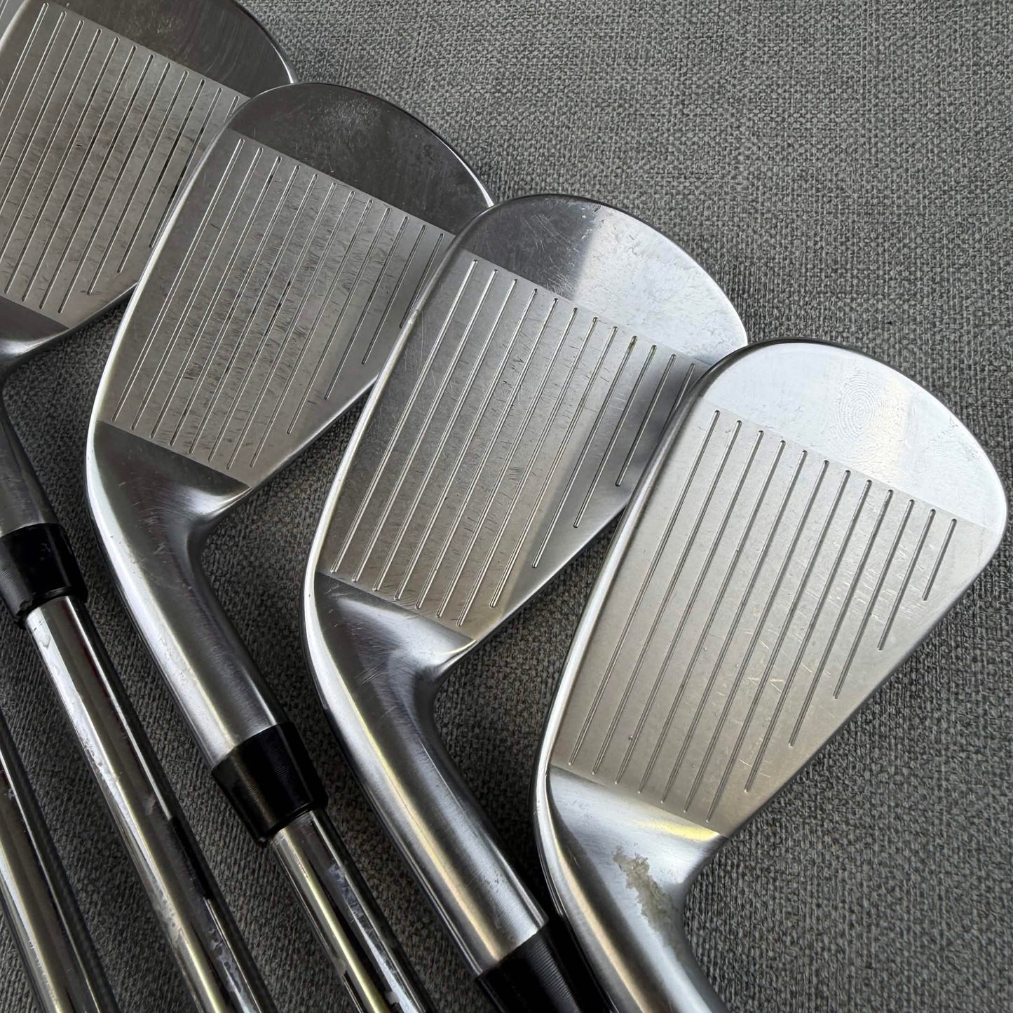 Titleist T200 Forged Irons - Stiff Flex / 5-PW