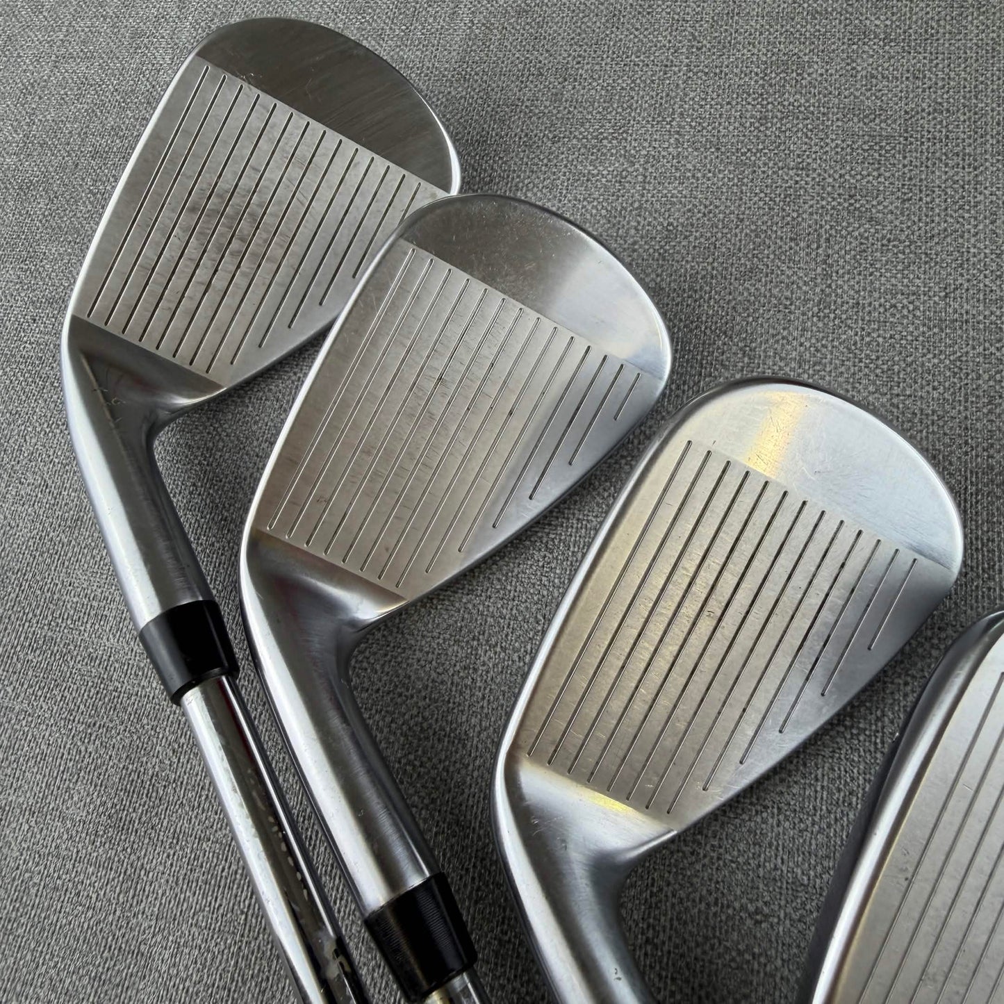 Titleist T200 Forged Irons - Stiff Flex / 5-PW