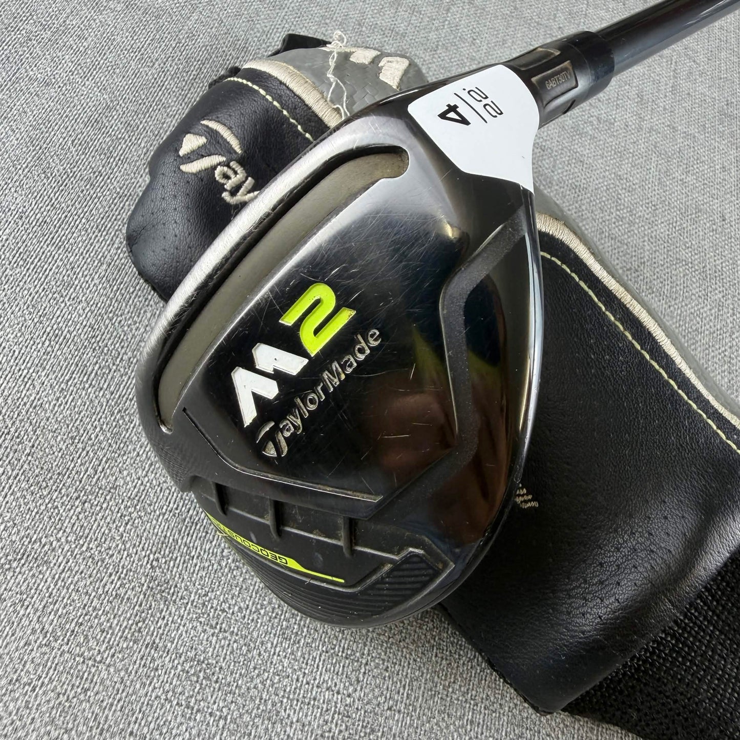 Taylormade  M2 Hybrid - Regular Flex / 22 Degree