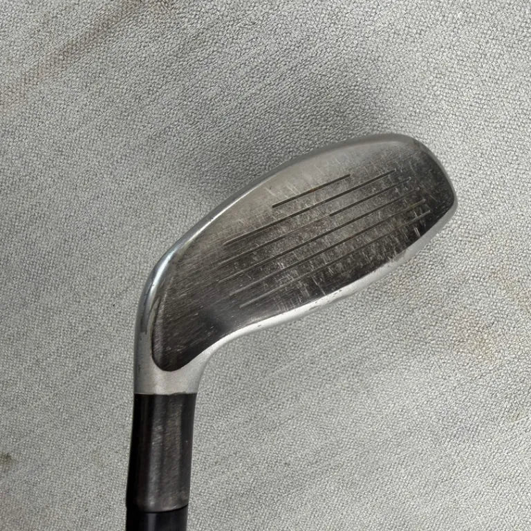 Taylormade SLDR S 4 Hybrid - Stiff Flex / 22 Degree *small dent*
