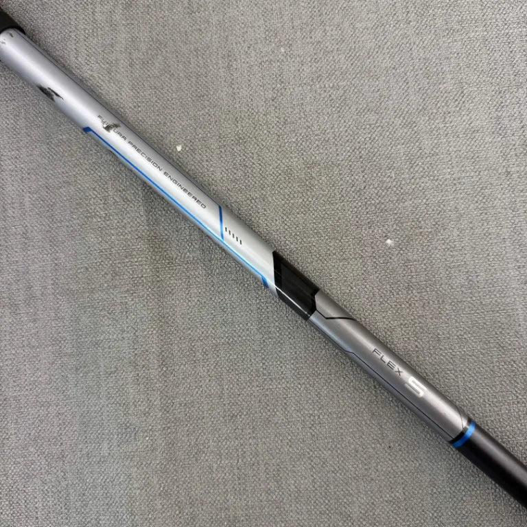 Taylormade SLDR S 4 Hybrid - Stiff Flex / 22 Degree *small dent*
